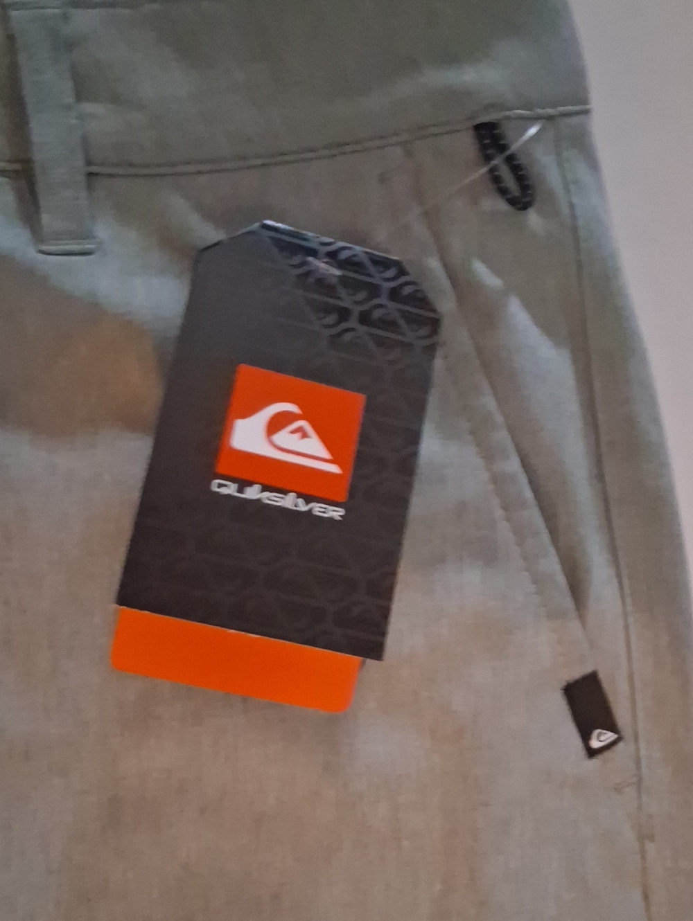 Quiksilver Amphibian Walking Shorts Color-Gray Size-36 NWT - Picture 2 of 5